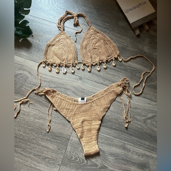 SHEIN Puka Shell Tan Crochet Bikini w Matching Drawstring Sarong Skirt. Size M L - Picture 7 of 16